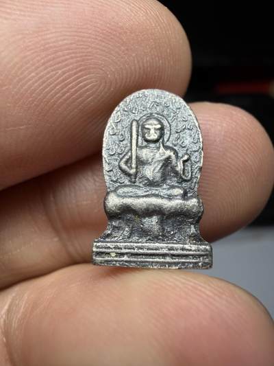 2026年集古藏今外币拍卖第三期-第9场—（总第319拍），可以寄存60天，满160元包邮。 - 佛像纪念章，直径16.4毫米