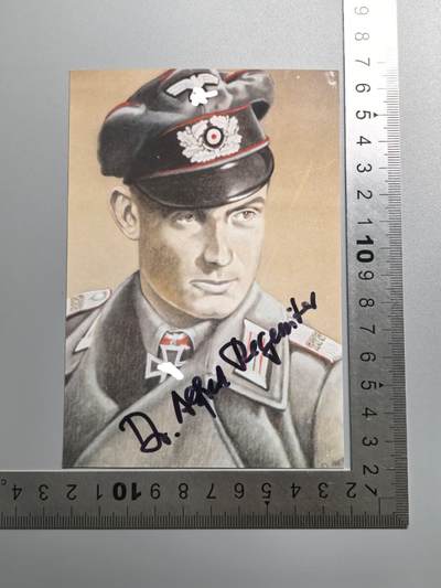 小驴勋章奖章收藏3月28日周六晚六点拍卖（珍爱和平，收藏战争，铭记历史，勿忘国耻，忠党爱国。有偿代拍，送拍规则在简介最后，参拍须阅读规则后再参拍，关系到运费包装发货时效真假辨别等关键信息，拍卖时不再发原图，看大图店主微信码在拍卖店铺介绍里） - 装甲兵骑士战后签名照