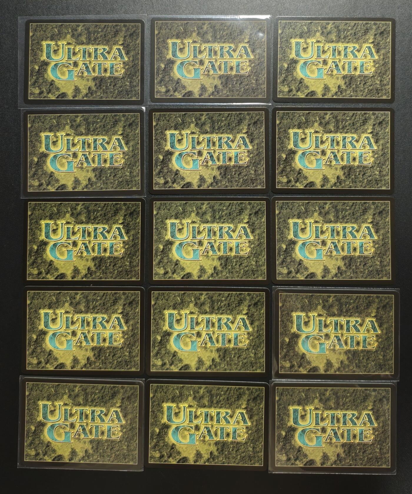 天玑星卡拍第182期《3.30周一截拍》持续收拍收评中 满赠卡需备注 奥特曼 初代油画 十五张