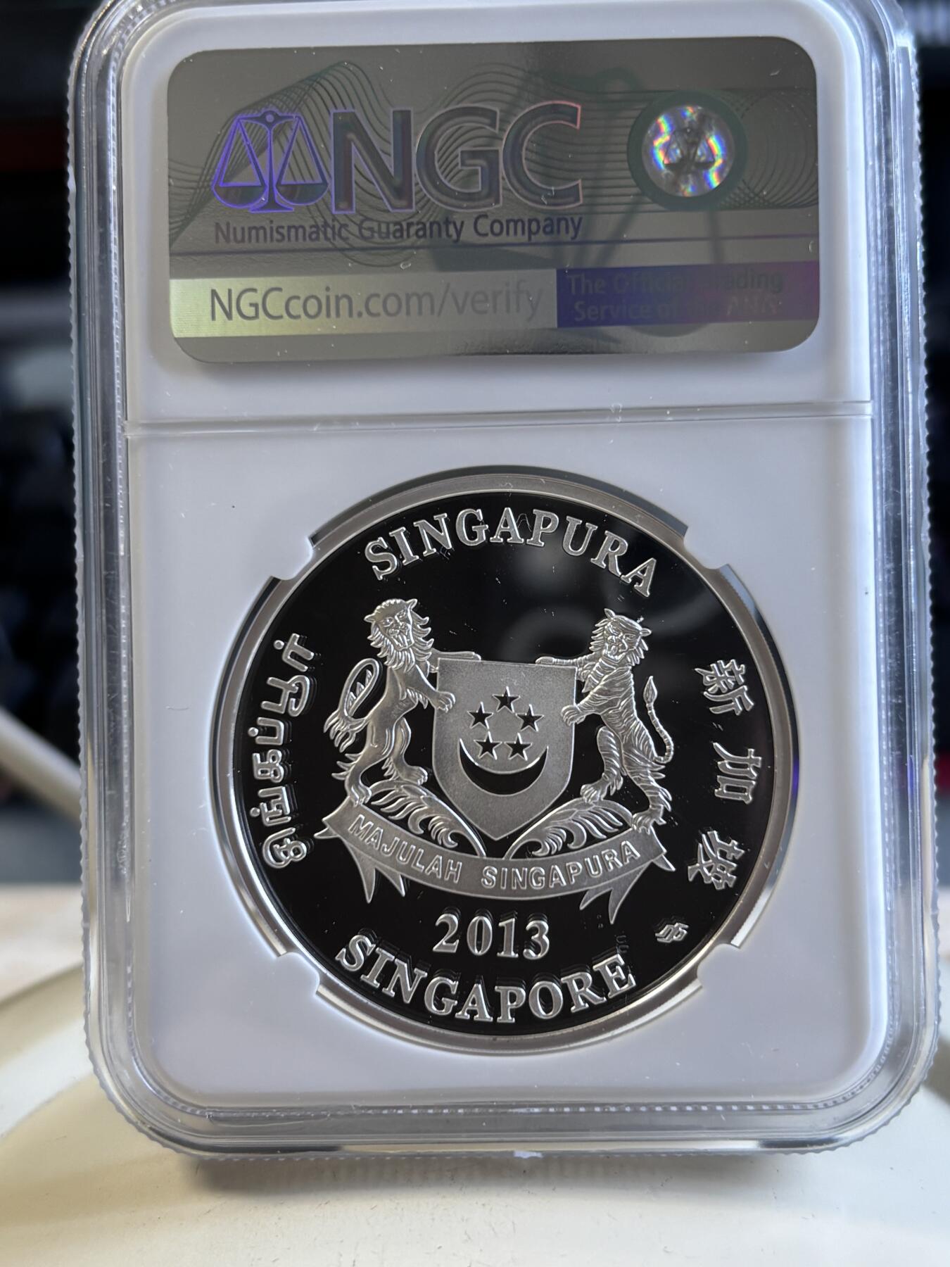 第194期拍卖 新加坡2013年花卉系列彩色1盎司纪念银币2枚套NGC-PF70,999银，1盎司*2