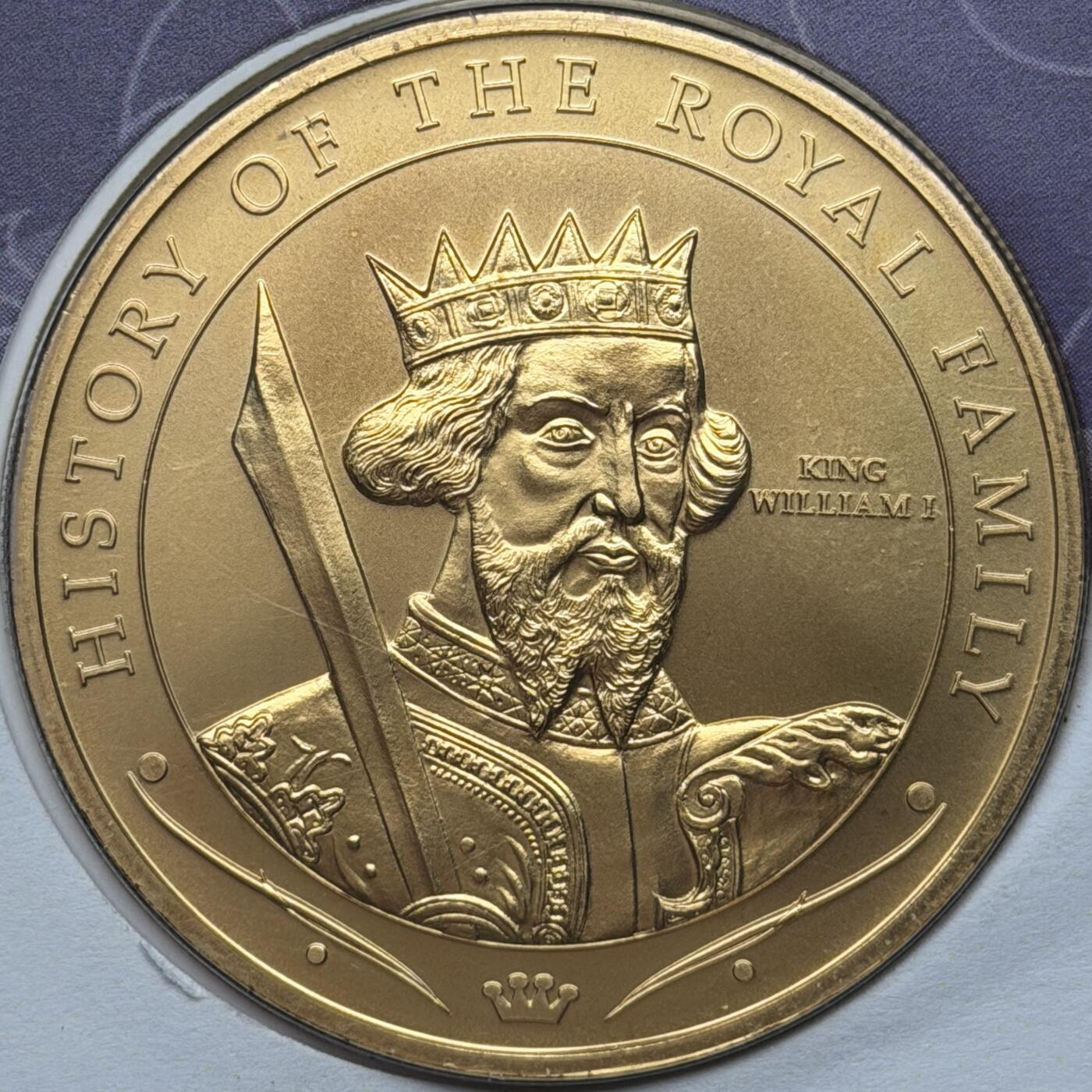 ＜星葵🌻钱币社＞第72期·东奔西走的硬币·3月31日发货 〈邮币封〉库克群岛2008年皇室家族史·威廉一世1元克朗型镀金纪念币