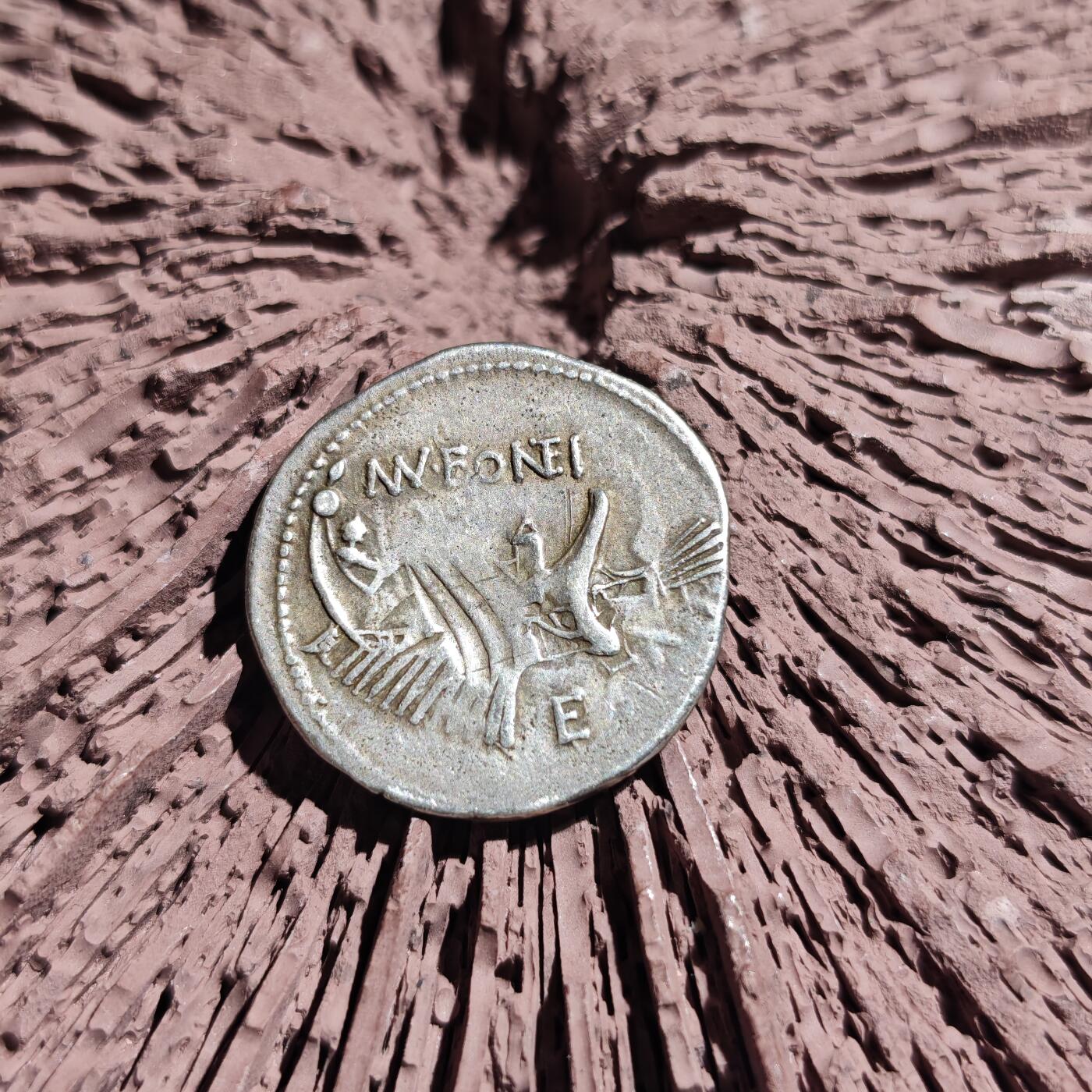 大象古币古希腊古罗马钱币专场首次拍卖1 古罗马共和时期狄俄斯库里双子兄弟罗马战船1狄纳里银币