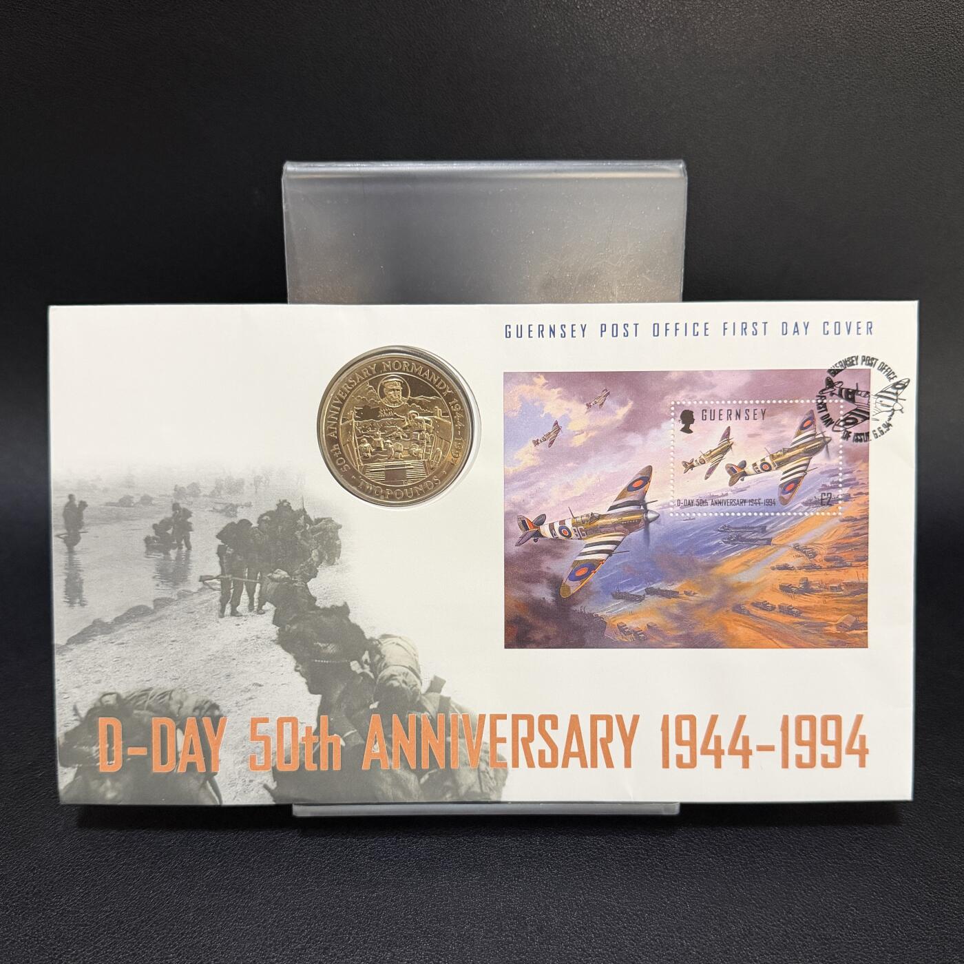 ＜星葵🌻钱币社＞第72期·东奔西走的硬币·3月31日发货 〈邮币封〉根西岛1994年诺曼底登陆50周年2镑克朗型纪念币