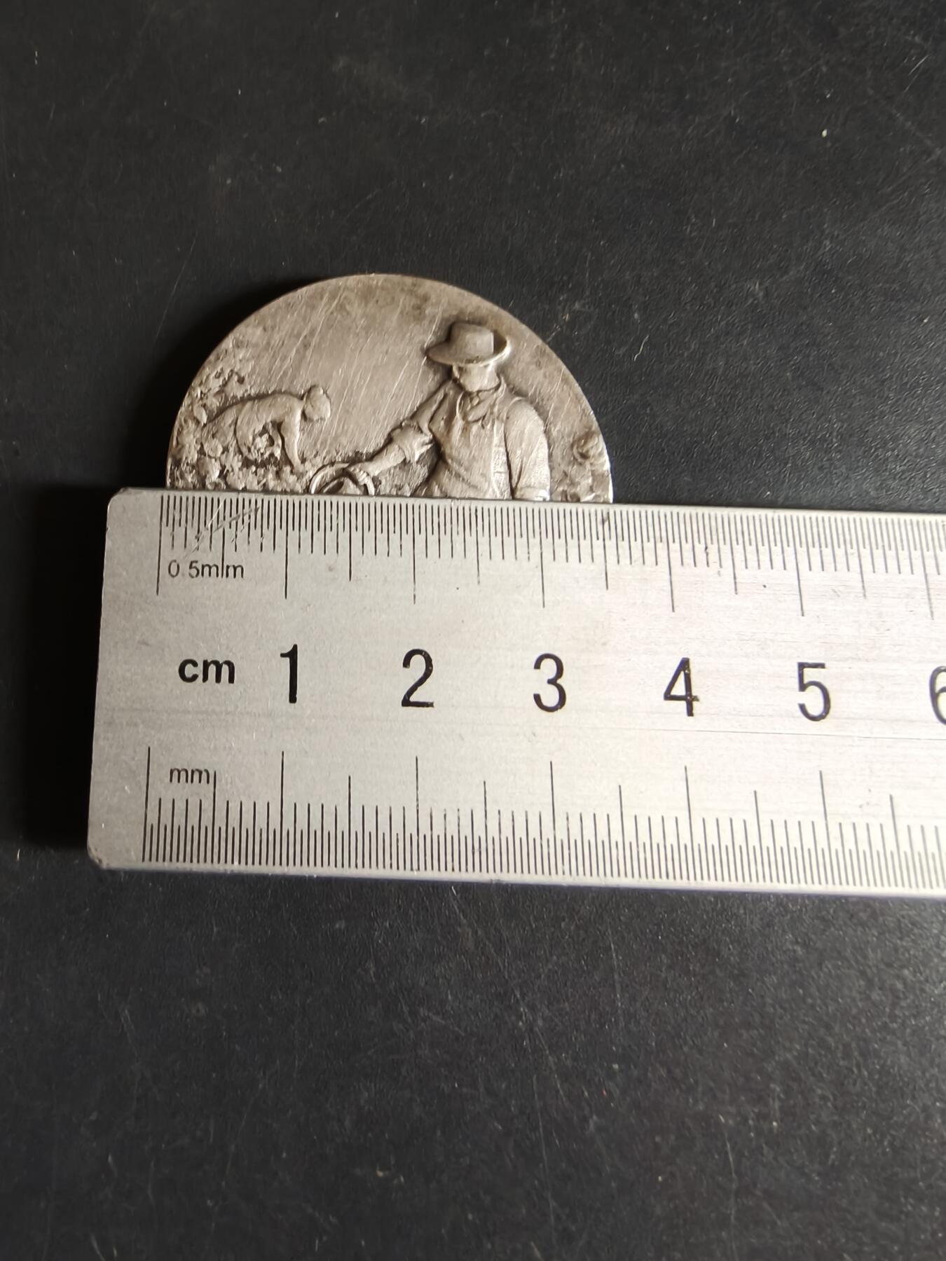老王徽章第190期 法国农业协会镀银大铜章     原盒       四小天使      直径36mm     重量22g