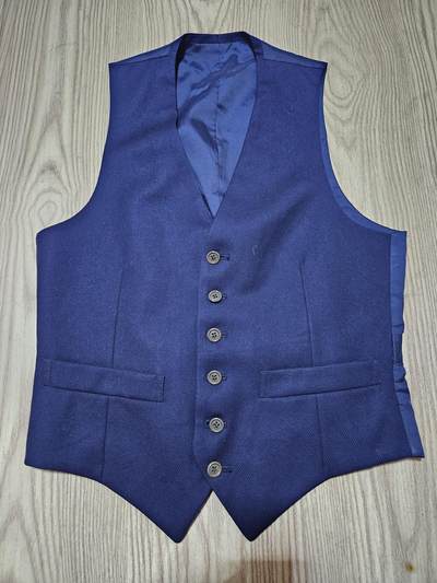 0元起拍勋章 第343期 咸鱼国勋章拍卖专场 4月1日（周三）下午6：00开始 - 日本古着马裤呢马甲 胸围88