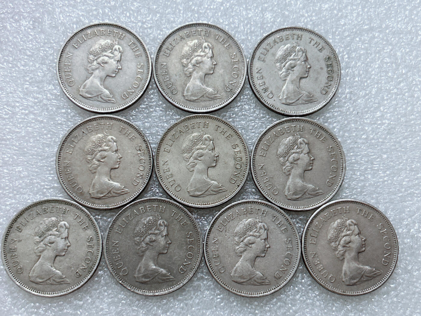 第一海外回流一元起拍收藏 散集专场  第308期 香港1978年1元硬币 壹圆钱币 花冠英女王头像版25mm 10枚