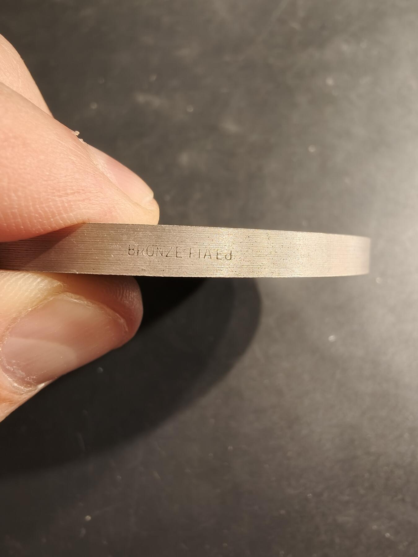 老王徽章第190期 法国陆军第42通信团镀银大铜章     直径72mm     重量185.4g