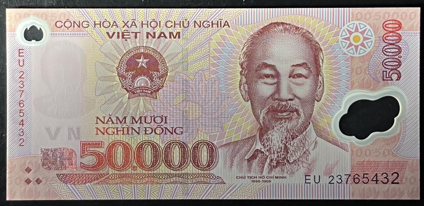 小福收藏拍卖第203期 裸钞场 本期有多张豹子号靓号 仅发行1000枚亚克力砖封蒙古20000图格里克帝国800周年纪念钞 瑞士200法郎 百慕大样钞洋葱冠全套 巴林首版大全套 卡塔尔四张套 越南 保加利亚 马其顿等多国精美纸币