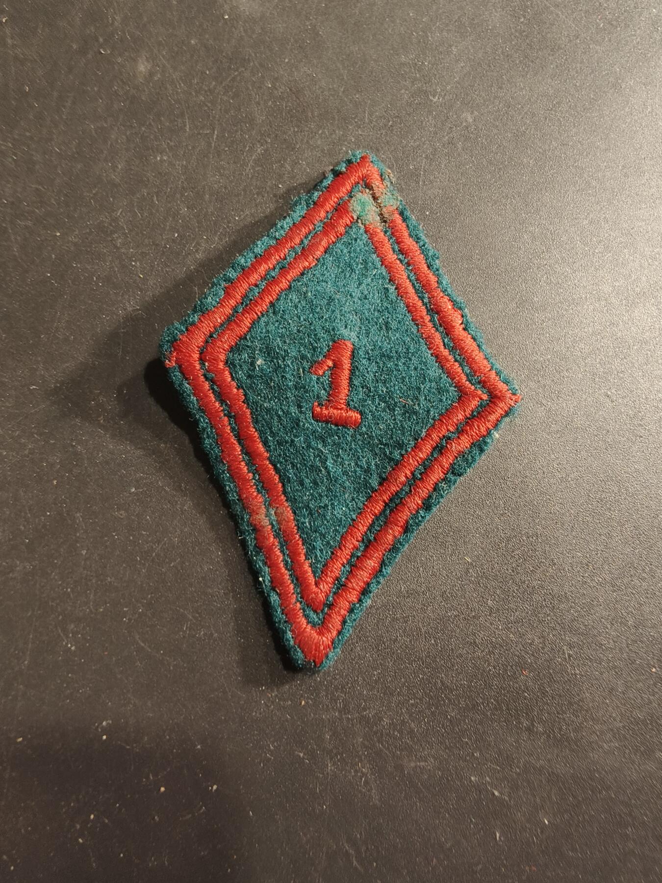 老王徽章第190期 法国陆军第1运输团臂章