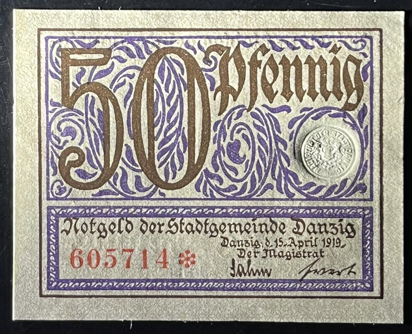 小福收藏拍卖第203期 裸钞场 本期有多张豹子号靓号 仅发行1000枚亚克力砖封蒙古20000图格里克帝国800周年纪念钞 瑞士200法郎 百慕大样钞洋葱冠全套 巴林首版大全套 卡塔尔四张套 越南 保加利亚 马其顿等多国精美纸币 但泽 1919年 50芬尼 很少见 unc