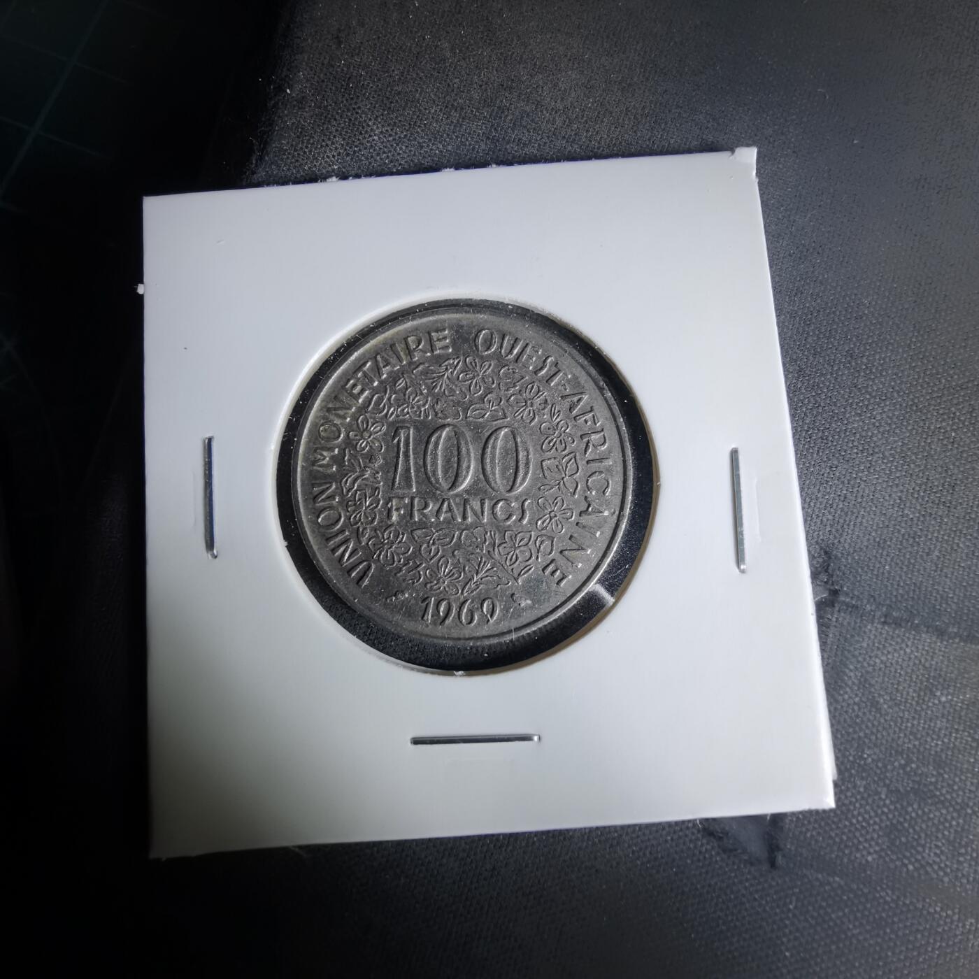 沼泽如烟--第1037场 西非1969年100法郎