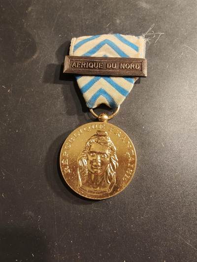 老王徽章第190期 - 法国国家感恩奖章   北非战役勋条