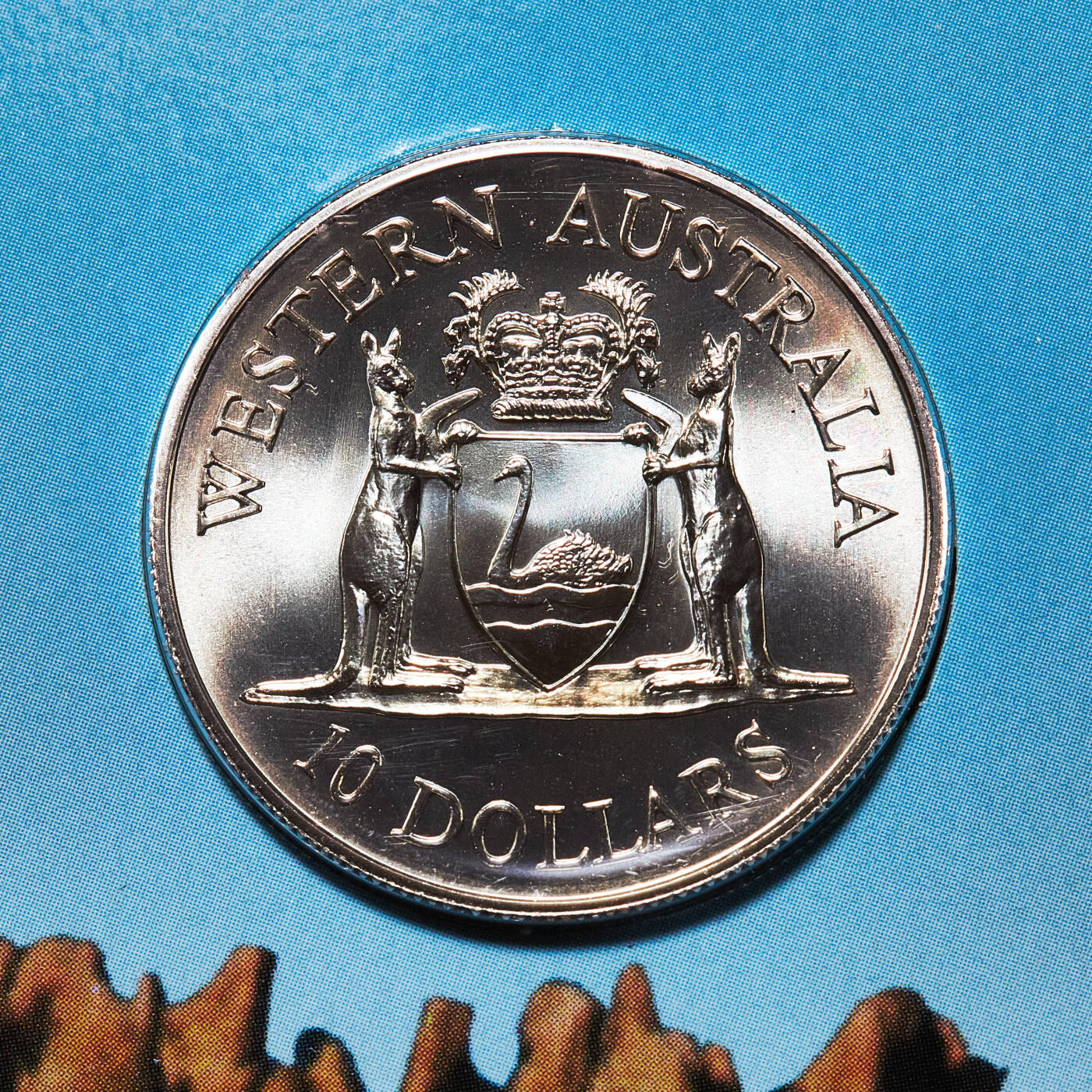 【俄甄集藏】2026年(050)04-01星期三 晚 19:30 全场包邮 澳大利亚1990年行政区系列-西澳大利亚州10元册装银币，带证，重20克，925银，发行量28133枚