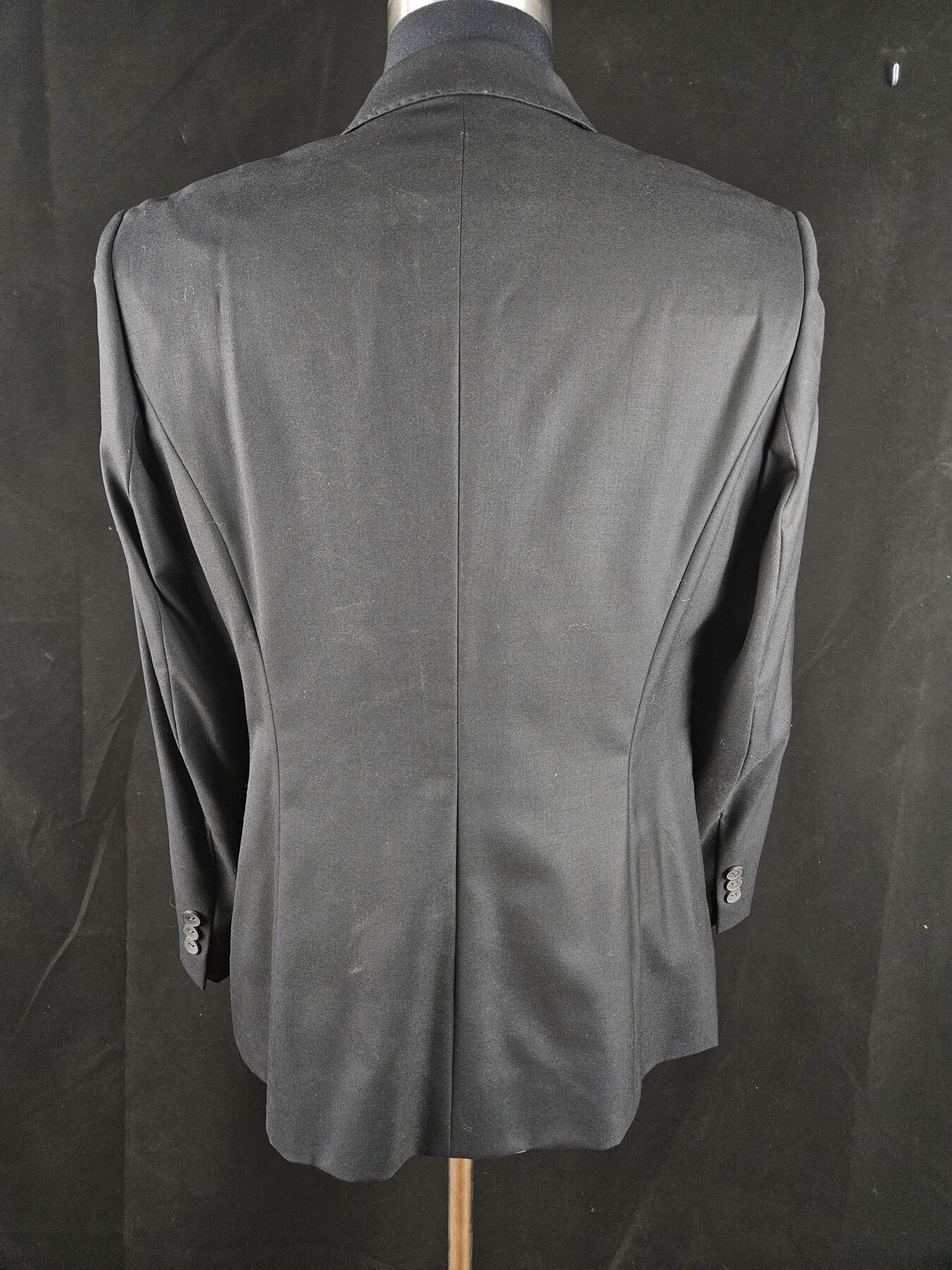 0元起拍勋章 第343期 咸鱼国勋章拍卖专场 4月1日（周三）下午6：00开始 古着女版西服上衣 胸围98 肩宽43 衣长69 袖长58