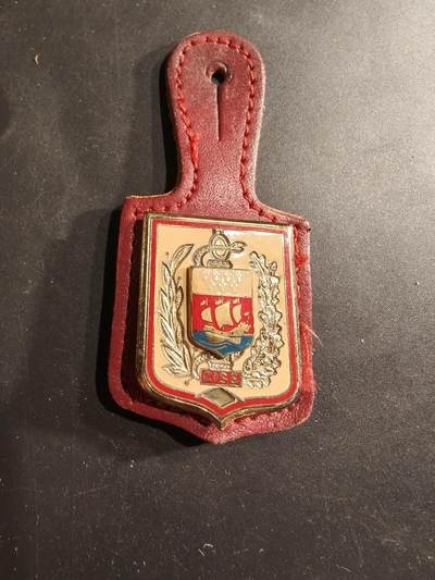 老王徽章第190期 - 比利时皇家军事学院证章