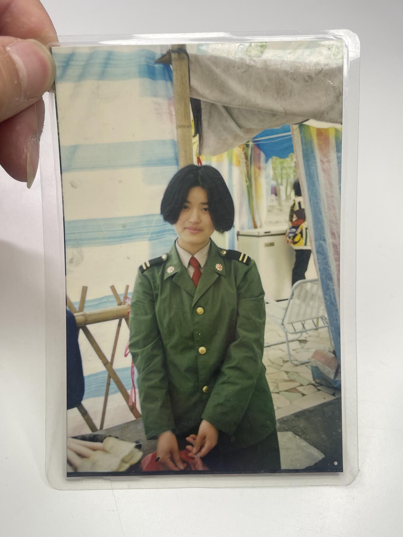 新时代收藏快速小拍 拍卖本周一线所得新货 3月29日场 美女照片 女兵照片