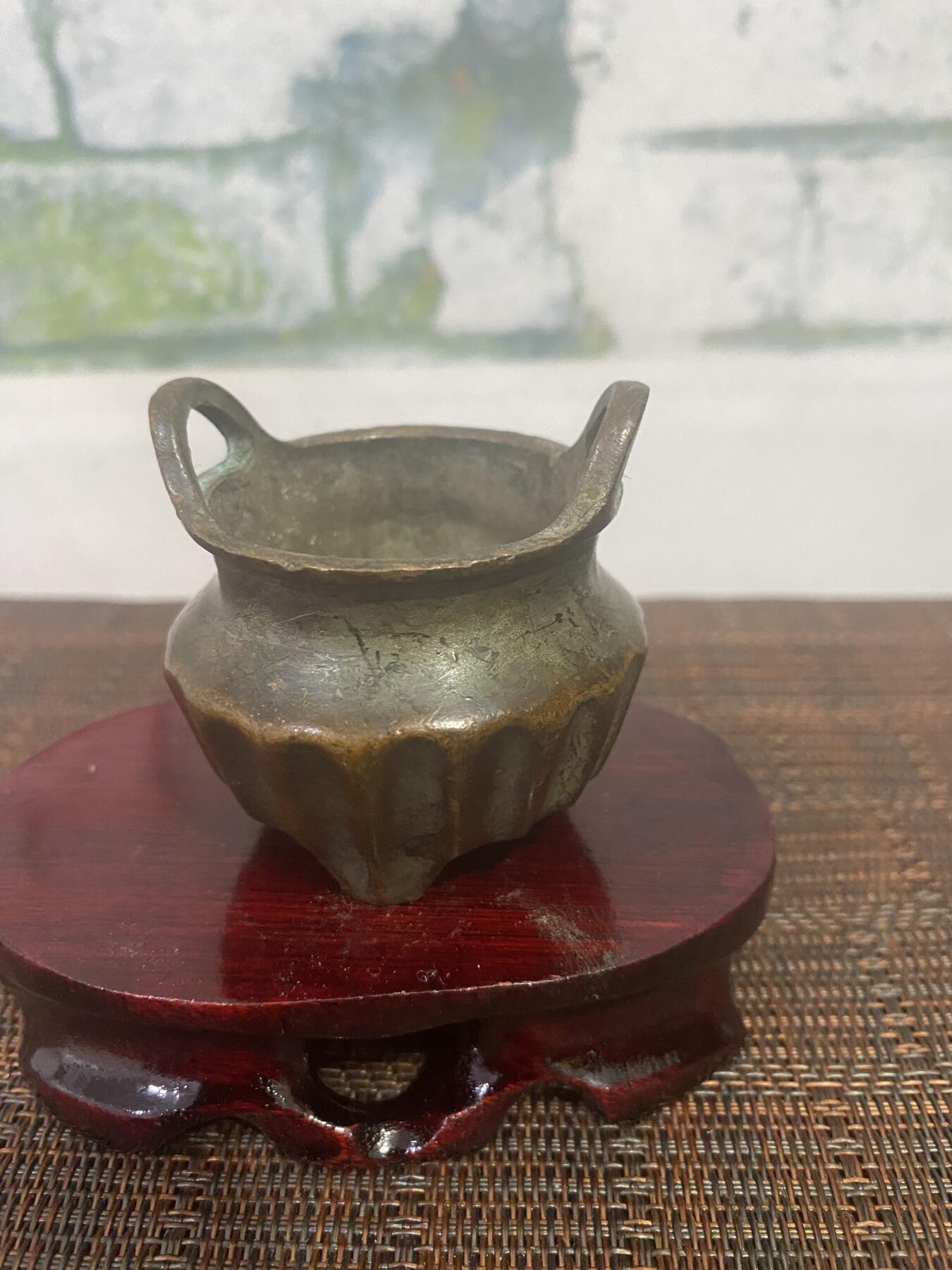 江南站杂件场 铜炉