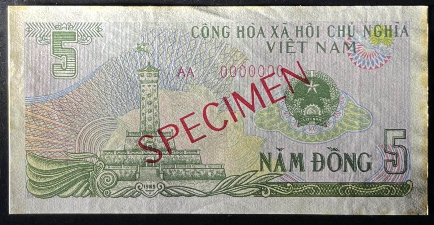 小福收藏拍卖第203期 裸钞场 本期有多张豹子号靓号 仅发行1000枚亚克力砖封蒙古20000图格里克帝国800周年纪念钞 瑞士200法郎 百慕大样钞洋葱冠全套 巴林首版大全套 卡塔尔四张套 越南 保加利亚 马其顿等多国精美纸币