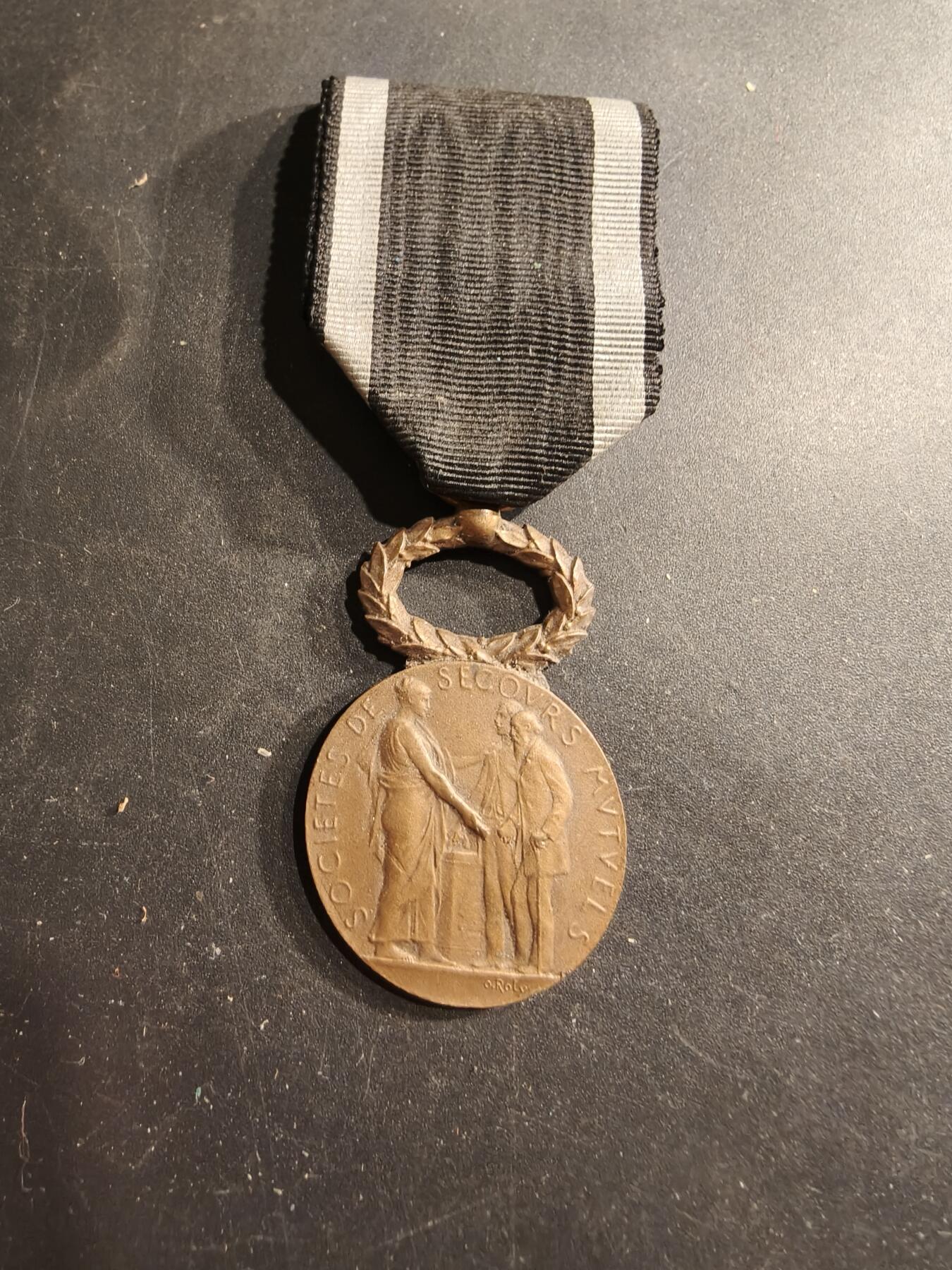 老王徽章第190期 法国铜级劳动与社会保障部奖章    带纸盒   实发    大师罗蒂版本