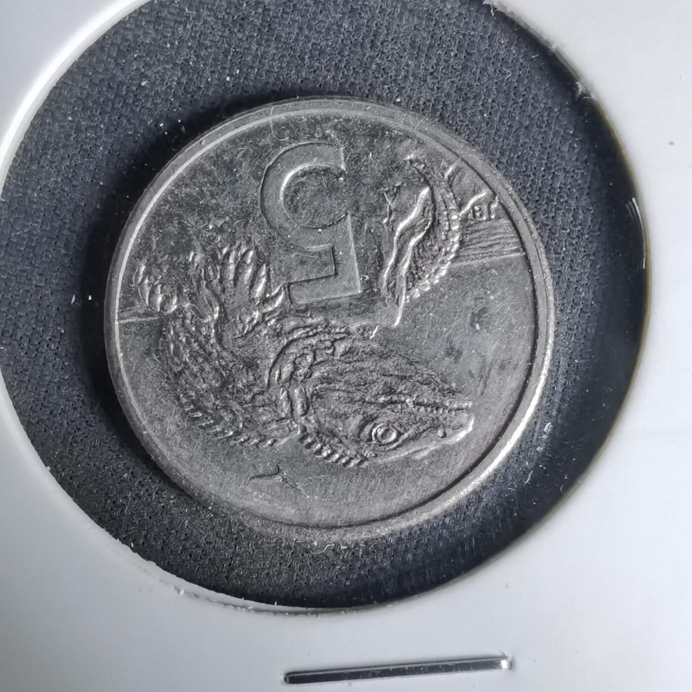 沼泽如烟--第1037场 新西兰1985年五分浅雕版