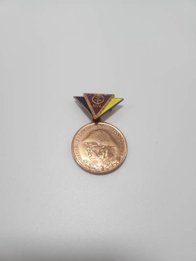 南水社第4次拍卖  - 民主德国铜级预备役军官奖章