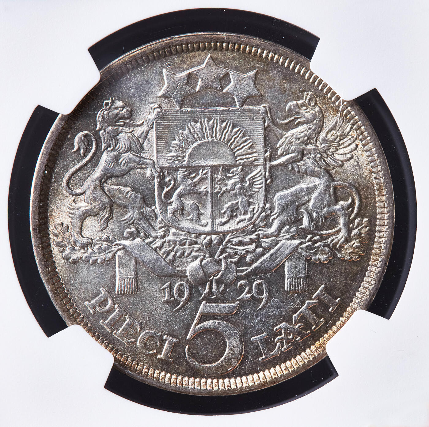 【俄甄集藏】2026年(050)04-01星期三 晚 19:30 全场包邮 拉脱维亚1929年女神版5拉特大银币，NGC MS62，黄油环彩，原光品相，首年份