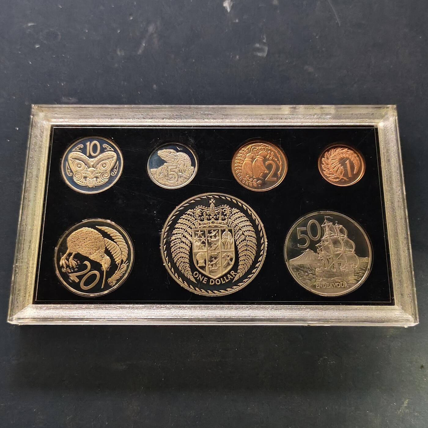 【全场包邮】纯粹捡漏拍517场 【少见】新西兰1971年官方封装精制套币-PS12-量5000