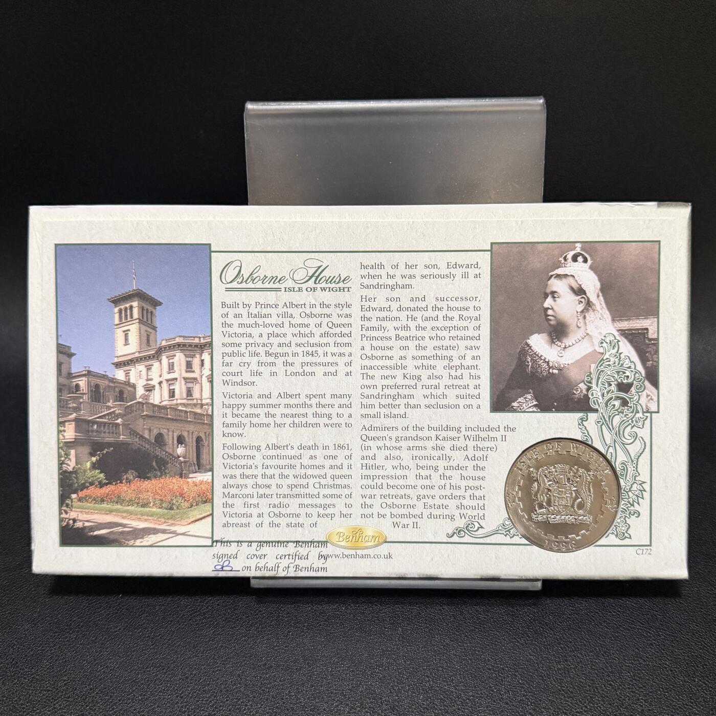 ＜星葵🌻钱币社＞第72期·东奔西走的硬币·3月31日发货 〈邮币封·签名版·无面值版本〉怀特岛1996年维多利亚·奥斯本楼3欧元克朗型纪念币