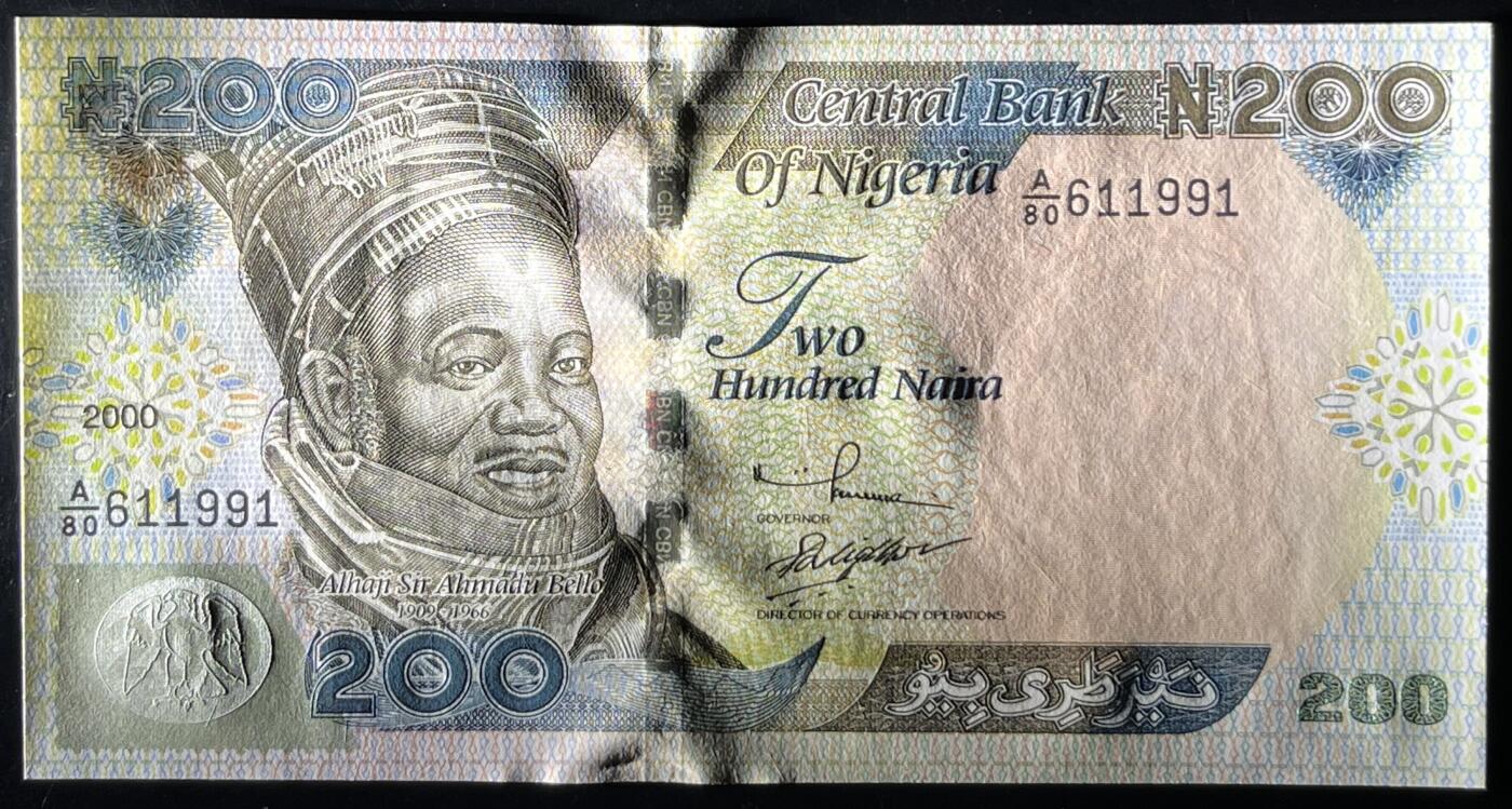 小福收藏拍卖第203期 裸钞场 本期有多张豹子号靓号 仅发行1000枚亚克力砖封蒙古20000图格里克帝国800周年纪念钞 瑞士200法郎 百慕大样钞洋葱冠全套 巴林首版大全套 卡塔尔四张套 越南 保加利亚 马其顿等多国精美纸币 尼日利亚 2000年 200奈拉 少见首发年 A冠 靓号 数3 倒置号611991 unc