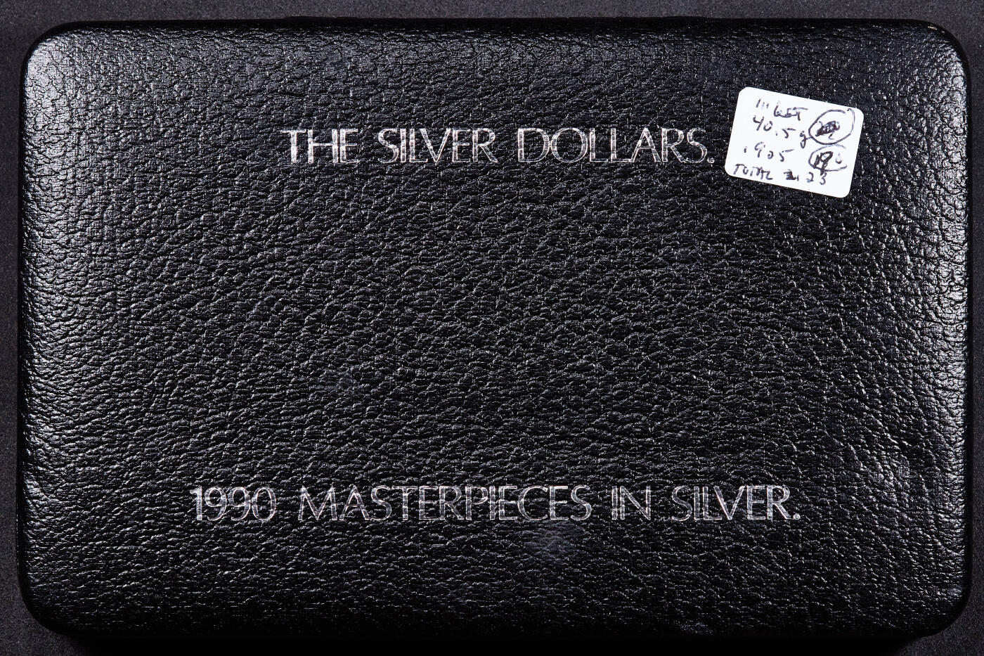 【俄甄集藏】2026年(050)04-01星期三 晚 19:30 全场包邮 澳大利亚1990年货币杰作1元精制银币4枚一套，原盒，圆形银币单枚重11.49克，方形银币重40.5克，均为925银，发行量22499套