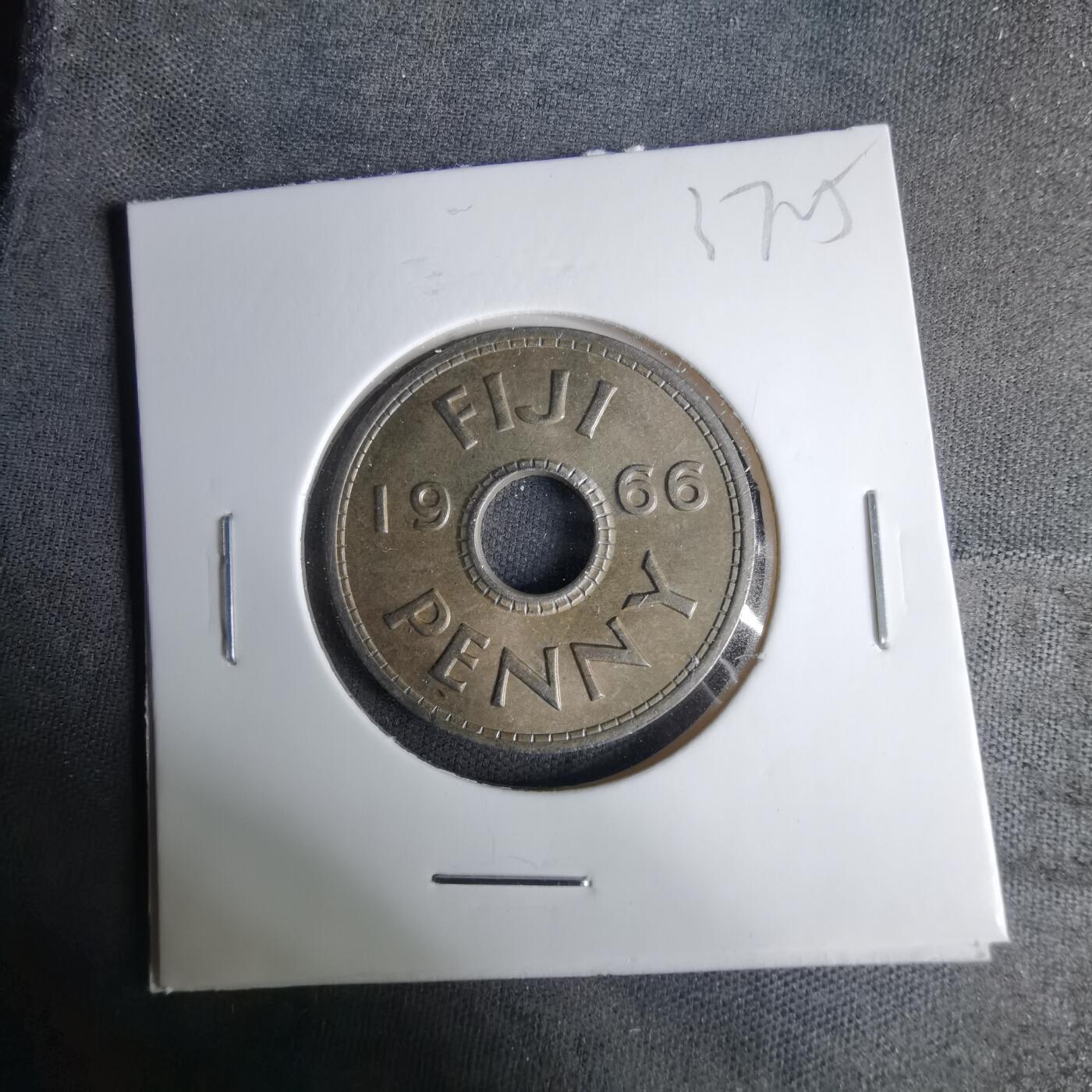 沼泽如烟--第1037场 斐济1966年1便士