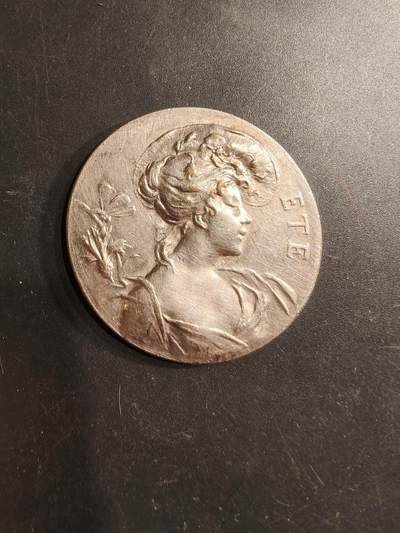 老王徽章第190期 - 法国1889年巴黎世博会单面纪念章