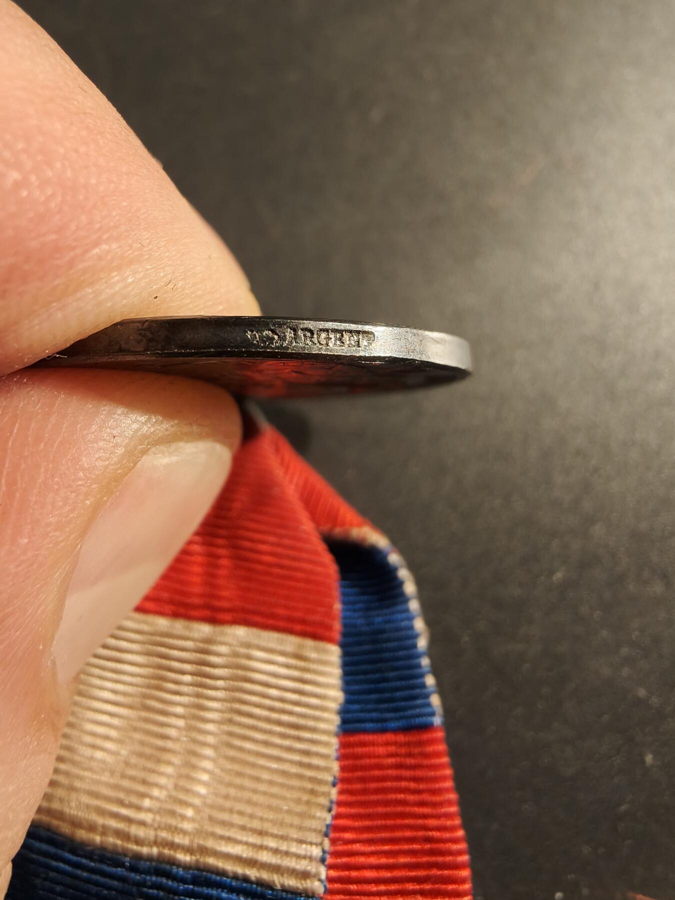 老王徽章第190期 法国银级劳工奖章     原盒   少见19世纪版本     950银     12.7g