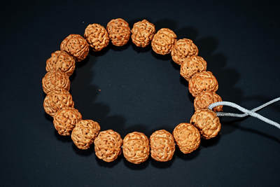 上海都达杂项专场六十九【全场包邮】 - 金刚菩提手串94-144