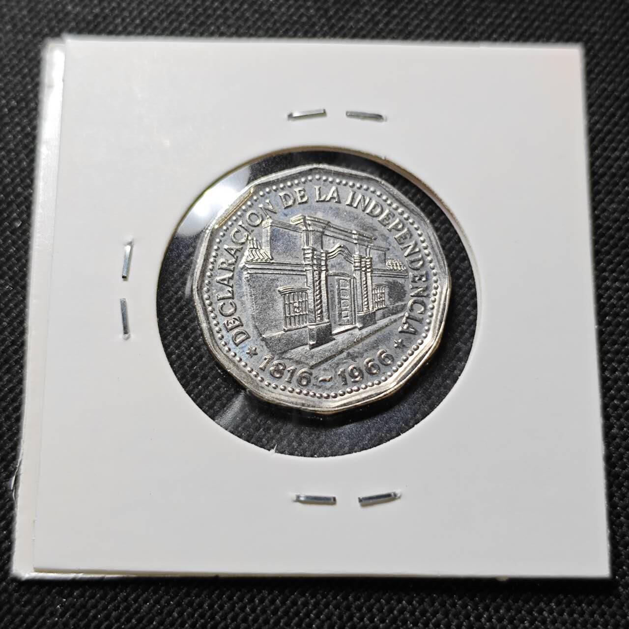 KK钱币收藏小铺  第410期 2月预留时间 周末发货  1966阿根廷10比索纪念币