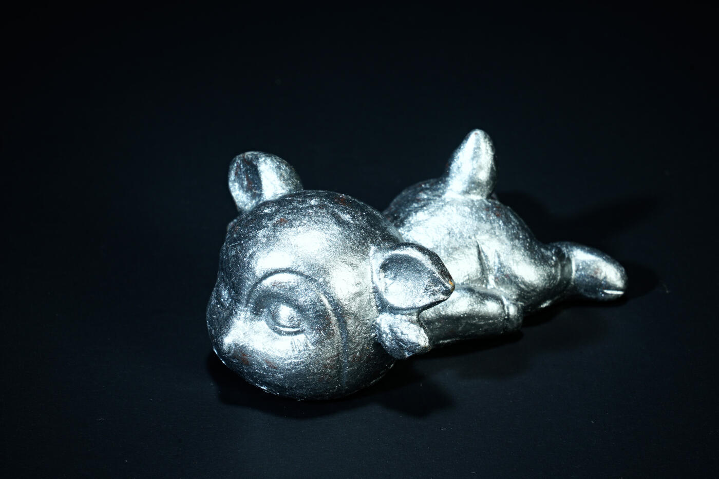 上海都达杂项专场六十九【全场包邮】 紫砂描银小萌鹿茶宠摆件94-62