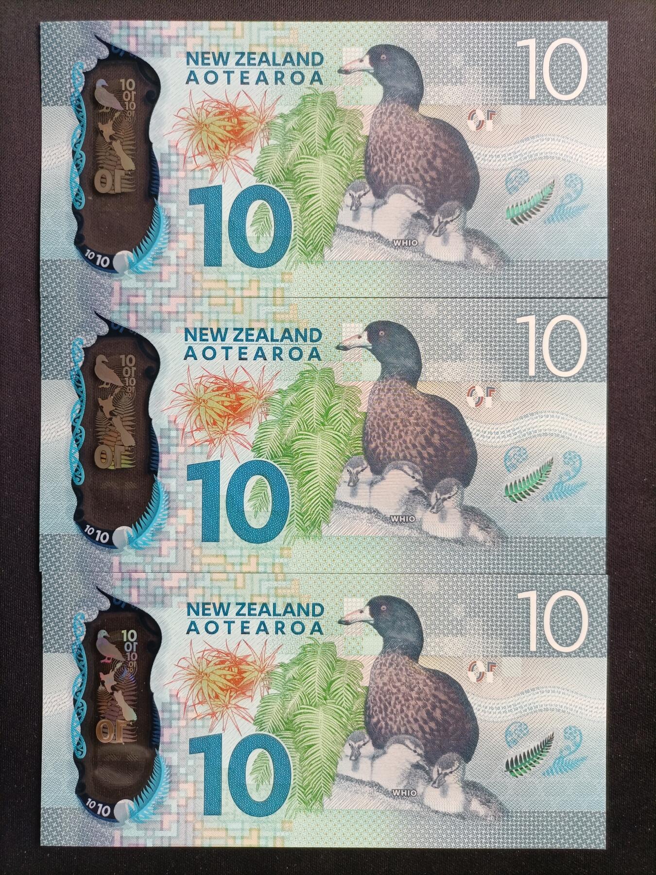 【游宝包邮场】马年第16期 好品组钞场 周六截拍 新西兰-10元【三连号 2015年 全新UNC】