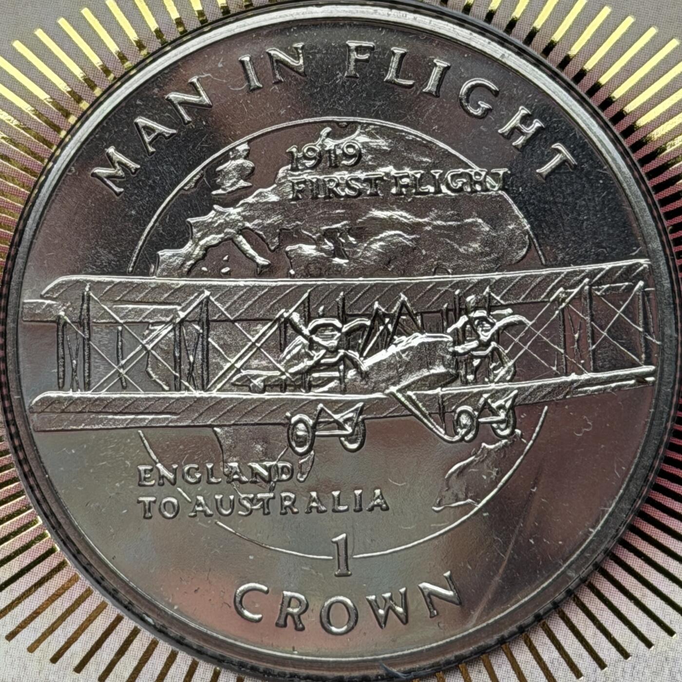 ＜星葵🌻钱币社＞第72期·东奔西走的硬币·3月31日发货 〈大型邮币封〉马恩岛1994年飞行中的人·首航英国至澳大利亚1克朗纪念币