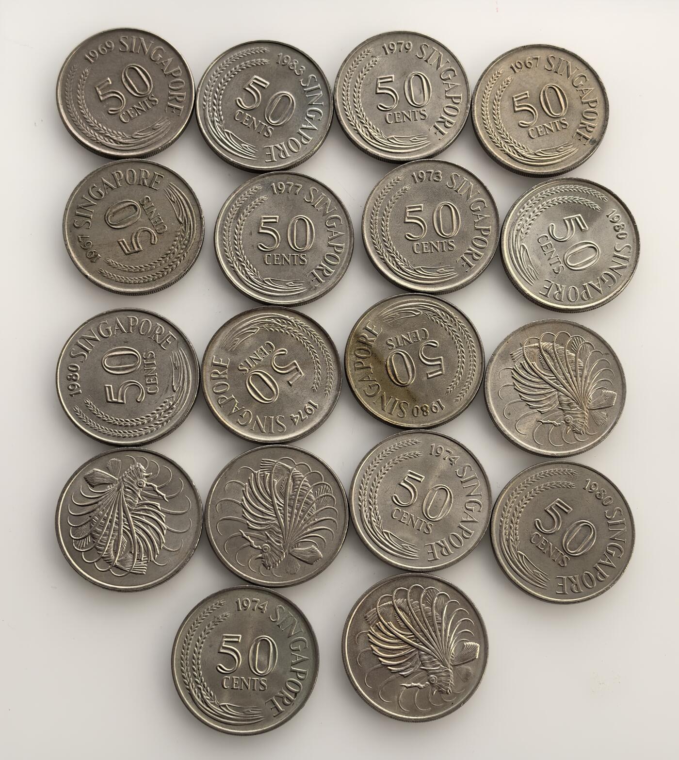 外国优质老铜币银币苏联纪念章，每周六晚九点倒数截拍，满百包邮可寄存，持续收拍