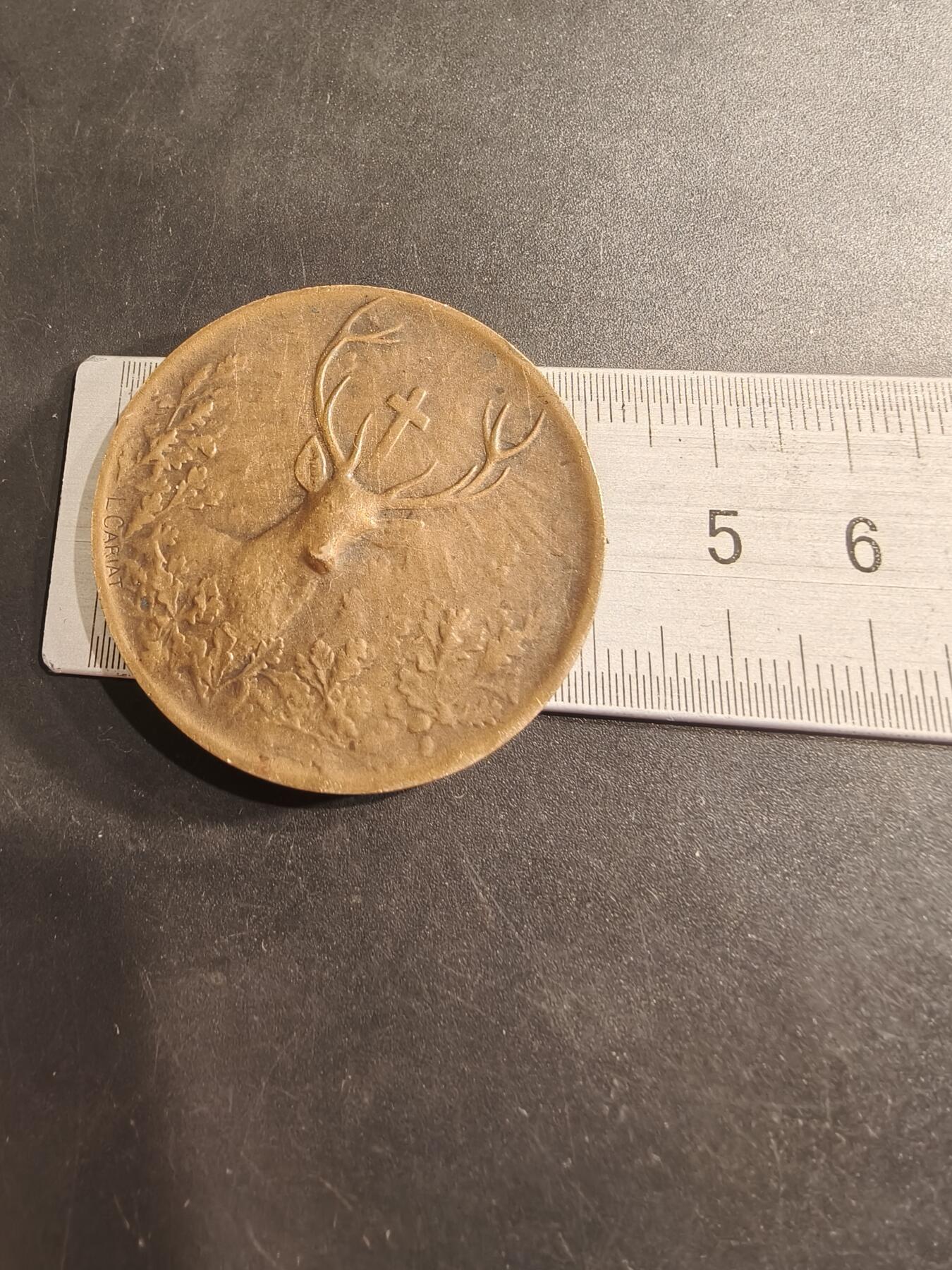 老王徽章第190期 法国圣胡伯特宠物犬协会大铜章     直径41mm     重量30.8g