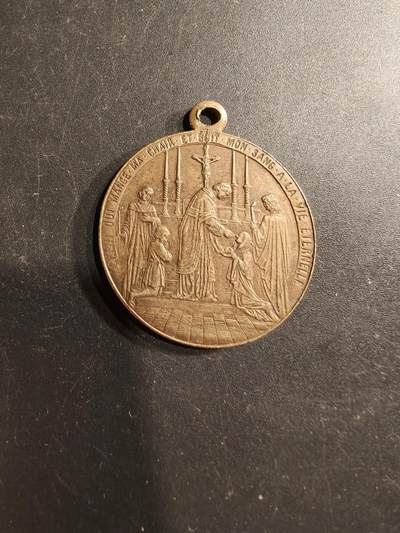 老王徽章第190期 - 法国天主教会纪念章