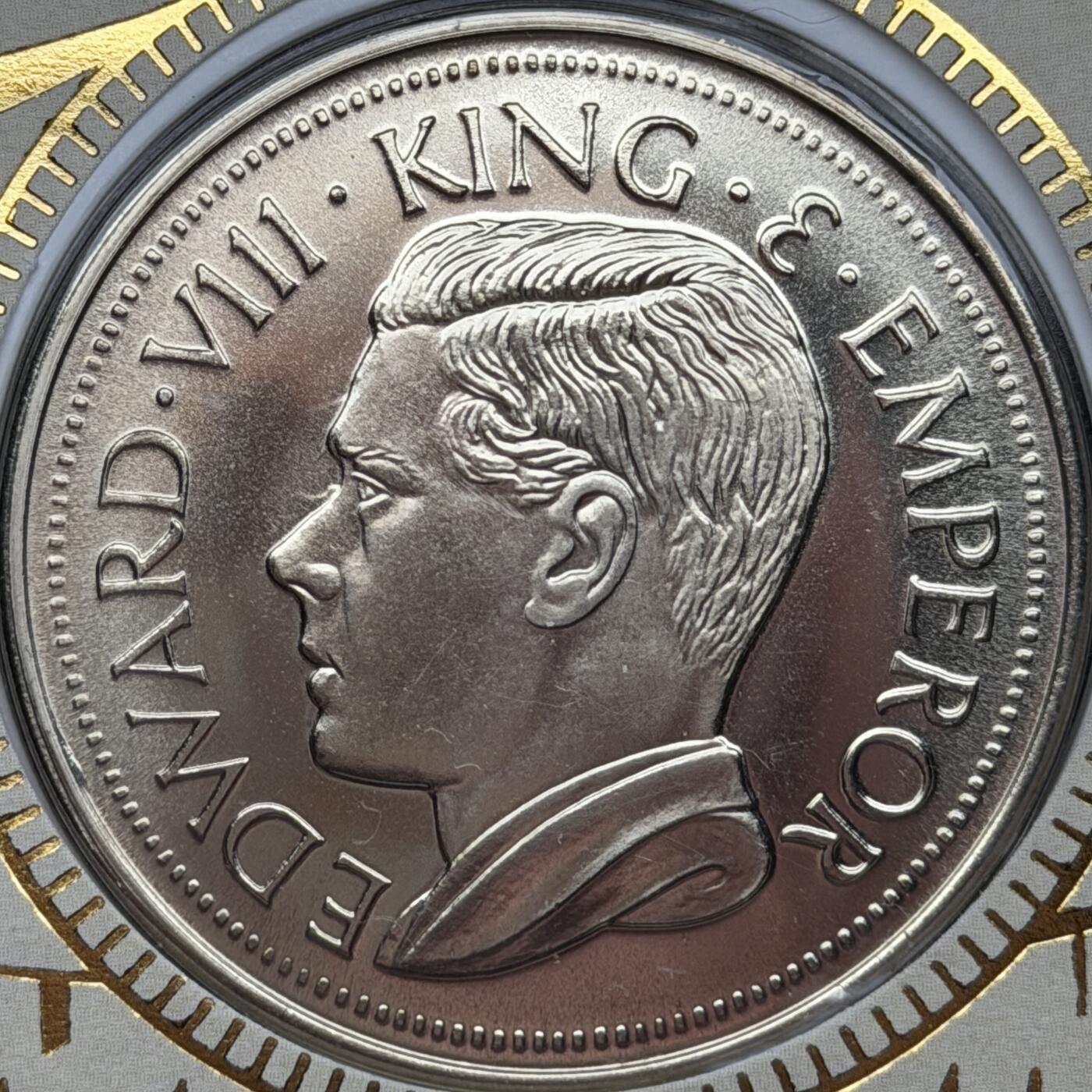 ＜星葵🌻钱币社＞第72期·东奔西走的硬币·3月31日发货 〈邮币封·后铸〉英国1936年爱德华八世马剑屠龙克朗型收藏币