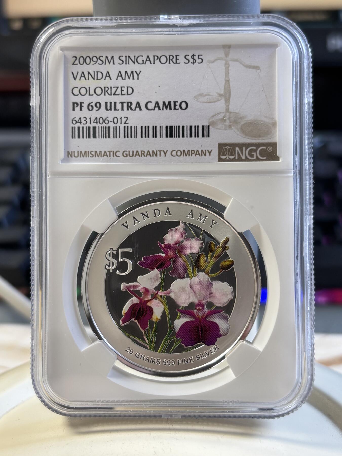 第194期拍卖 新加坡2009年花卉系列彩色20克纪念银币2枚套NGC-PF70-PF69,999银，20克*2