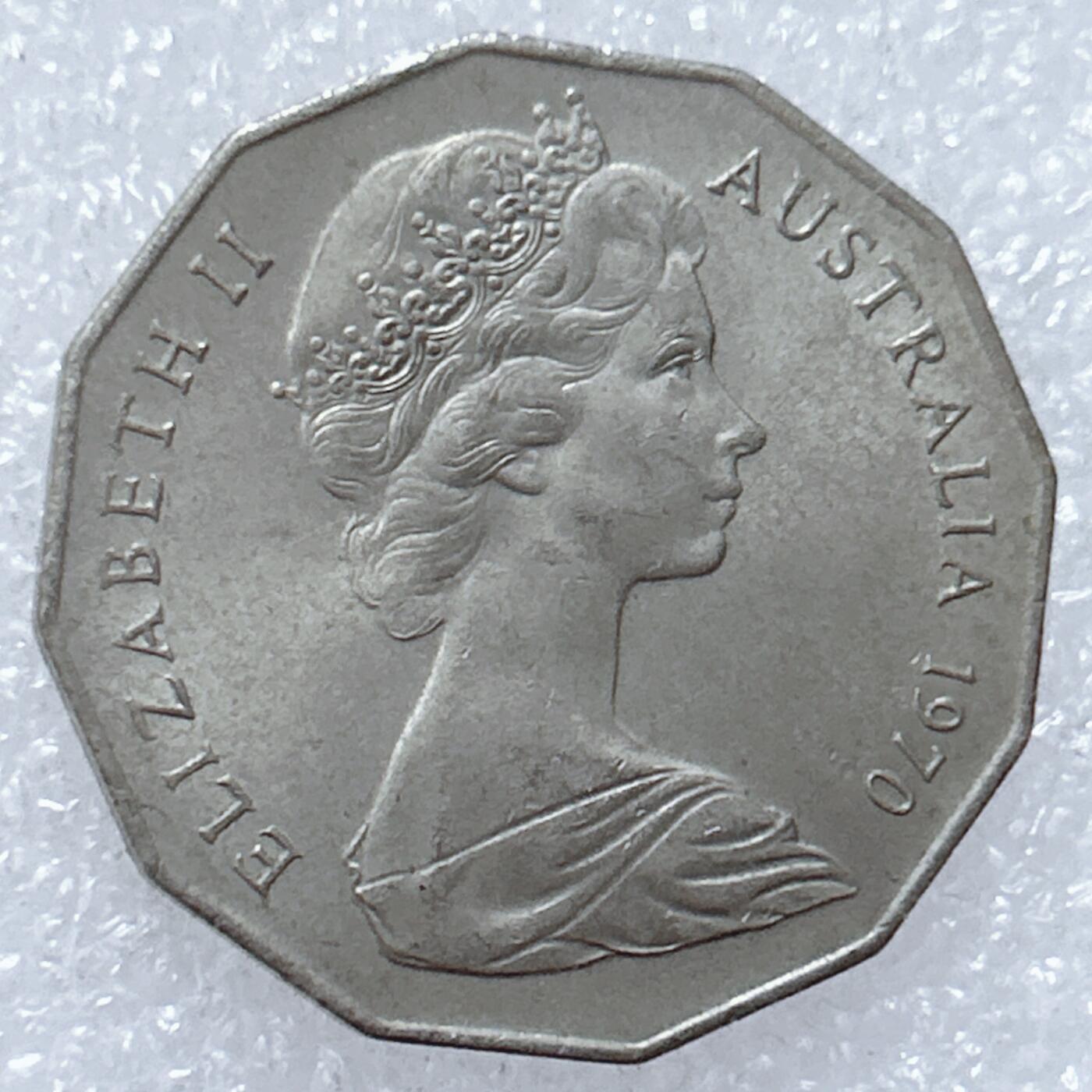 第一海外回流一元起拍收藏 散集专场  第309期 澳大利亚1970年50分多边形纪念币 库克船长发现澳大利亚200周年 好品