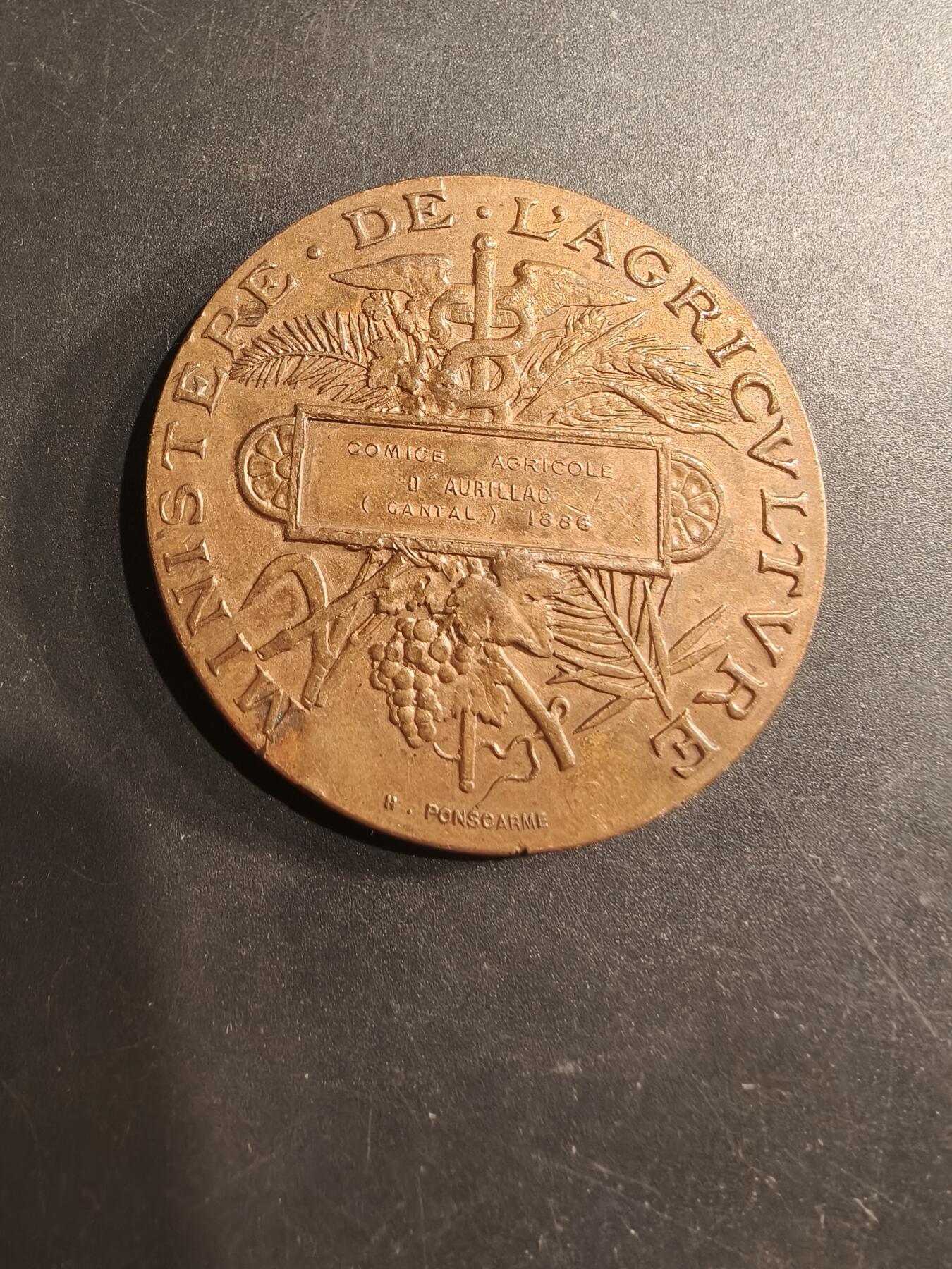 老王徽章第190期 法国1886年农业部省级农业协会大铜章    墨丘利形象     直径50mm     重量60g