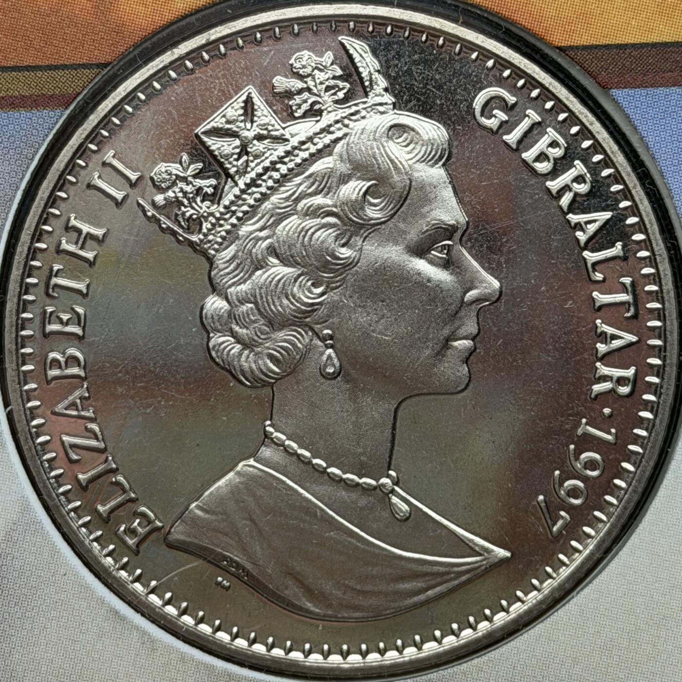 ＜星葵🌻钱币社＞第72期·东奔西走的硬币·3月31日发货 〈邮币封〉直布罗陀1997年人类进化·凯撒1克朗纪念币