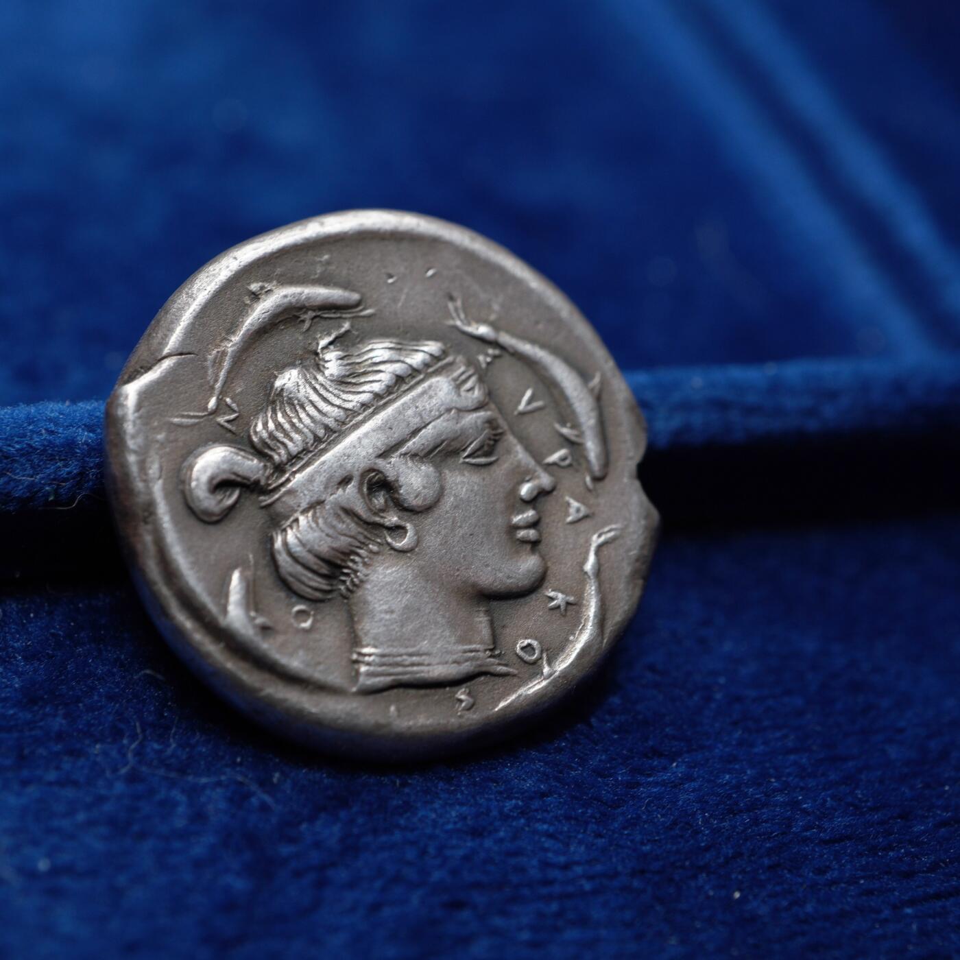 琋语集藏2026年04月欧洲古典打制币拍卖 古希腊西西里岛-水泽仙女阿瑞苏萨四德银币（大英博物馆复刻）