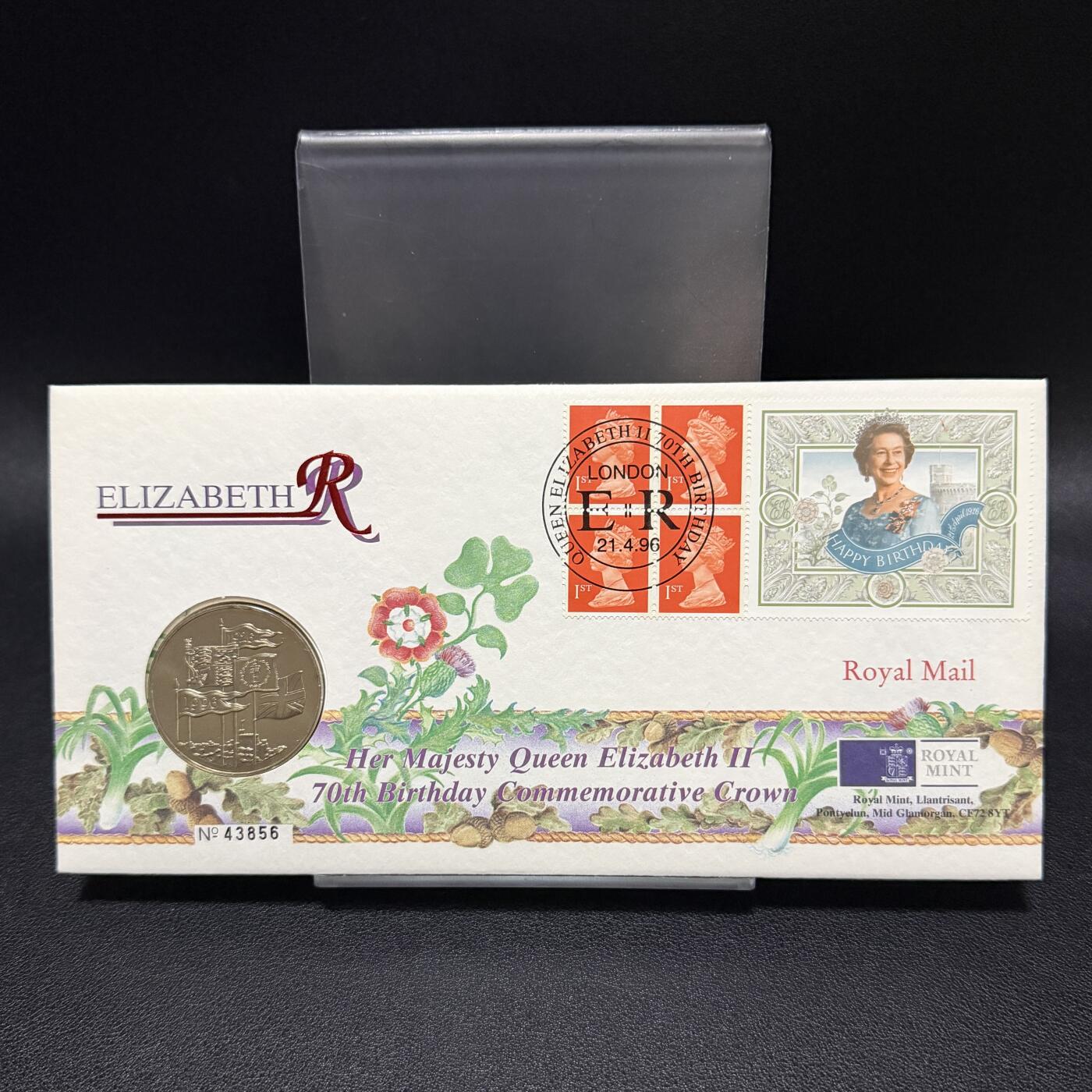 ＜星葵🌻钱币社＞第72期·东奔西走的硬币·3月31日发货 〈邮币封〉英国1996年女王诞辰70周年5镑克朗型纪念币
