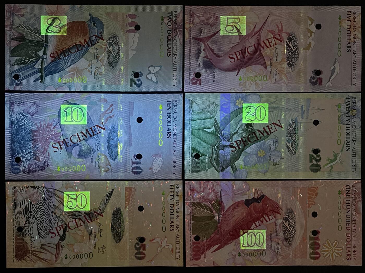 小福收藏拍卖第203期 裸钞场 本期有多张豹子号靓号 仅发行1000枚亚克力砖封蒙古20000图格里克帝国800周年纪念钞 瑞士200法郎 百慕大样钞洋葱冠全套 巴林首版大全套 卡塔尔四张套 越南 保加利亚 马其顿等多国精美纸币