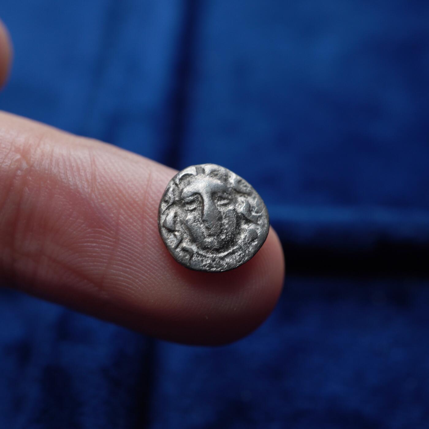 琋语集藏2026年04月欧洲古典打制币拍卖 古希腊皮西迪亚地区-雅典娜与美杜莎1奥波银币